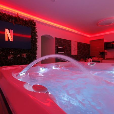 Casa Amor & Spa, Appartement Suite Jacuzzi & Piscine Chauffee Montfort-sur-Argens Εξωτερικό φωτογραφία