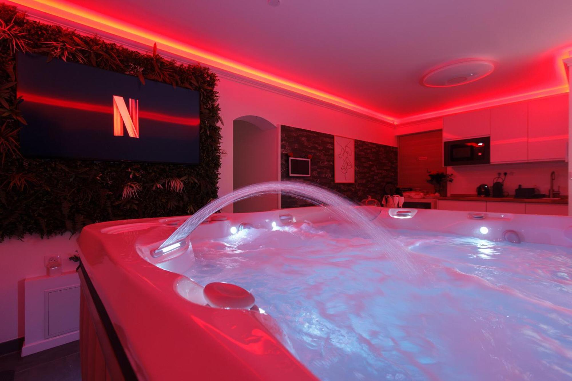 Casa Amor & Spa, Appartement Suite Jacuzzi & Piscine Chauffee Montfort-sur-Argens Εξωτερικό φωτογραφία